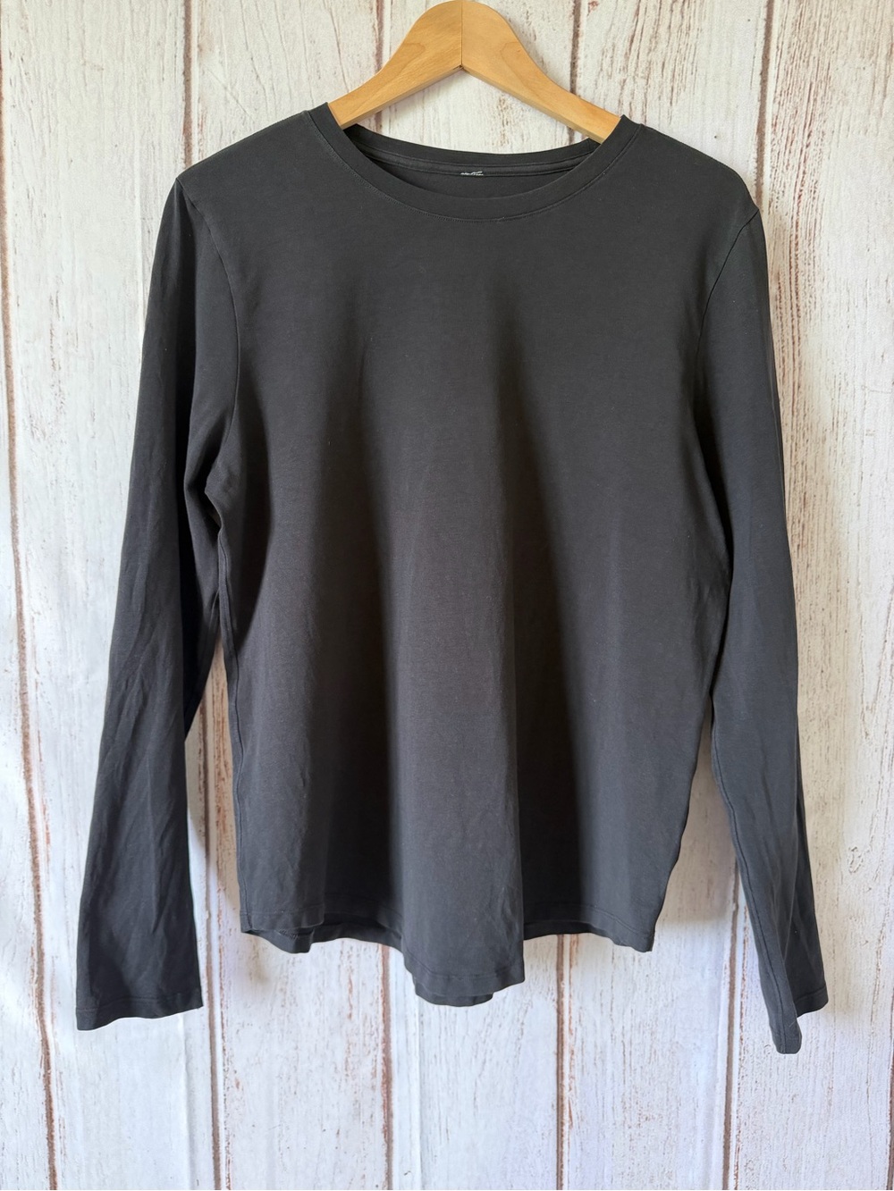 Lululemon Long Sleeve Crew Neck T-Shirt Black
